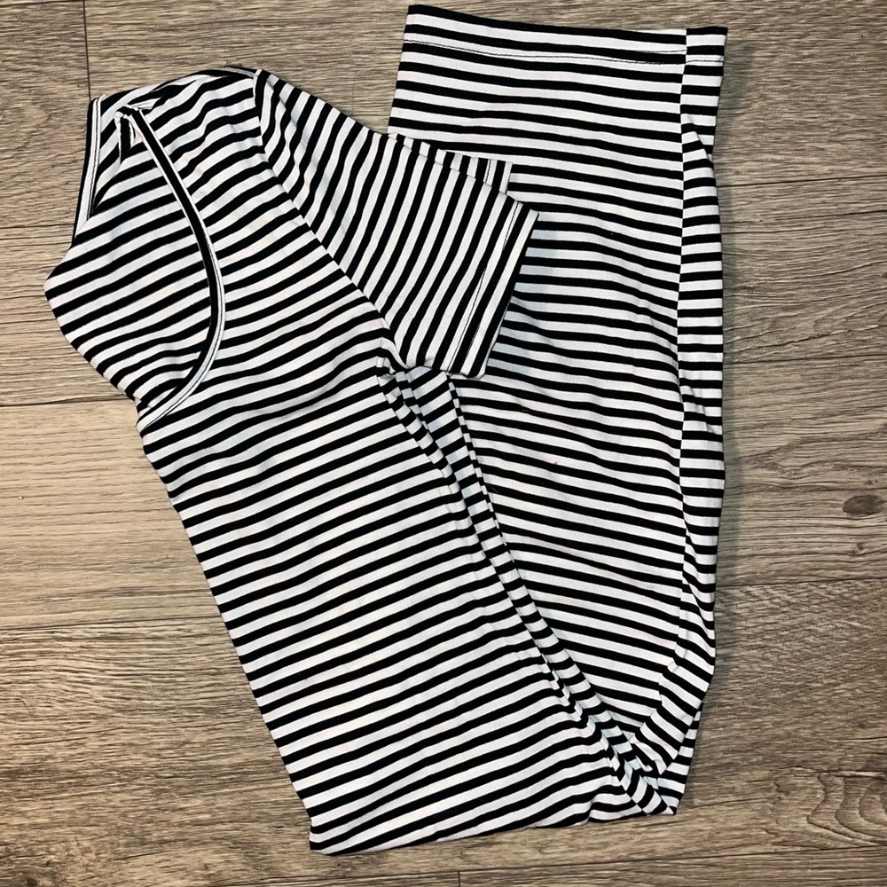 B/w body con dress